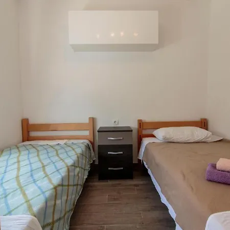 Lana Apartment Podstrazje